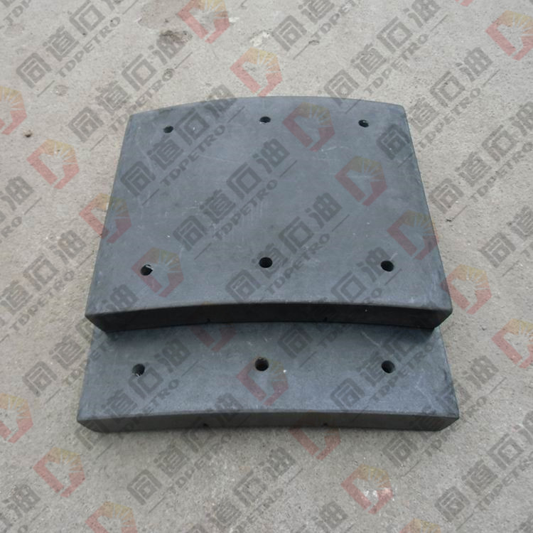 供应二机XJ150XJ250修井机JC14钻井绞车铸造刹车块JC14-03-03