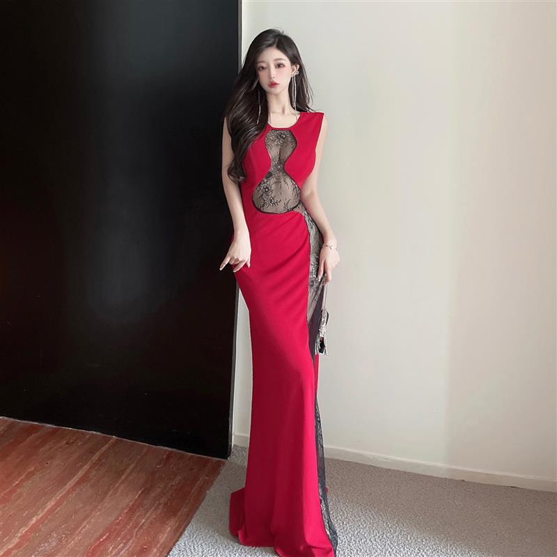 高级感时尚名媛性感晚礼服长期纯欲透视蕾丝不对称拼接小众连衣裙