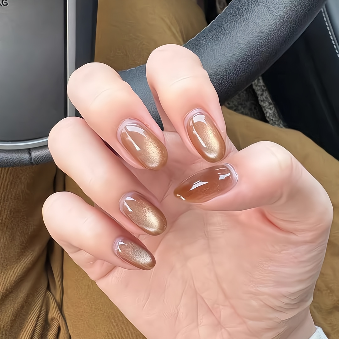 秋冬琥珀猫眼穿戴甲高级感简约显白百搭纯色美甲短椭圆短款穿戴甲