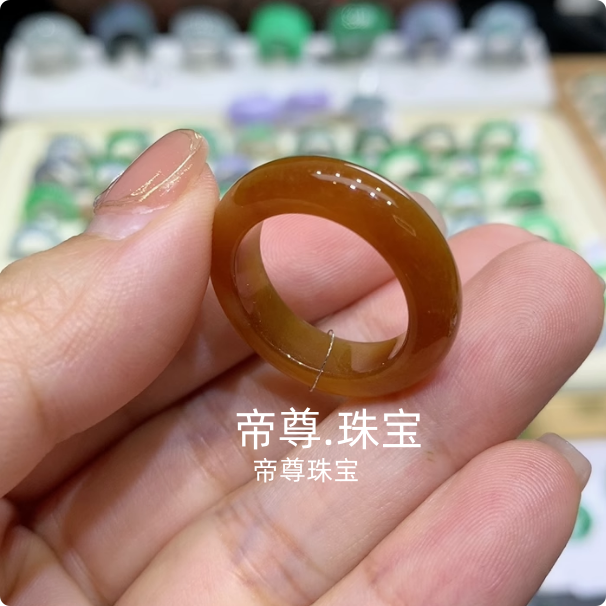 满色红翡玉石戒指指环戒圈珠宝