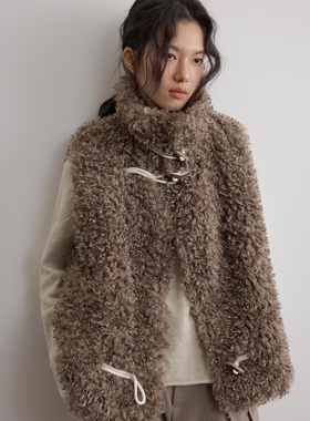 SAMEFLOW 慵懒复古氛围感牛角扣两穿经典大地棕色调百搭毛绒马甲