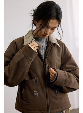 SAMEFLOW 麂皮复古感宽松短款双口袋野蓬刺绣翻领撞色夹克外套女