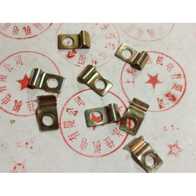 单卡/单边骑马卡/单边管夹/P型单边管卡/单固定卡 Φ4