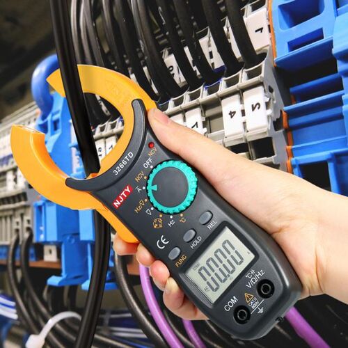 Digital Clamp Meter  Auto  Multimeter Current Handheld Multi