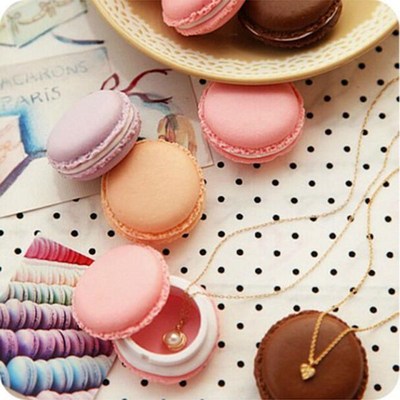 6 Colors Plastic Mini Sweet Macarons Storage Box Lovely Gift