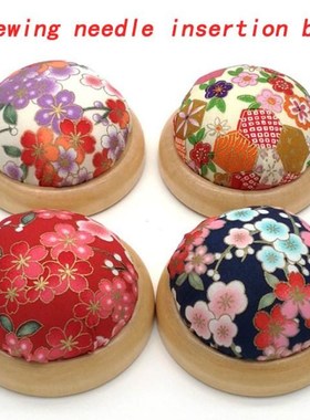 Sewing bag, wrist needle, pincushion, insertion needle, sewi