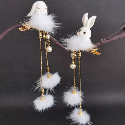 2021 Cute Fur Ball Rabbit Hair Clips Super Fairy Tassel Anti