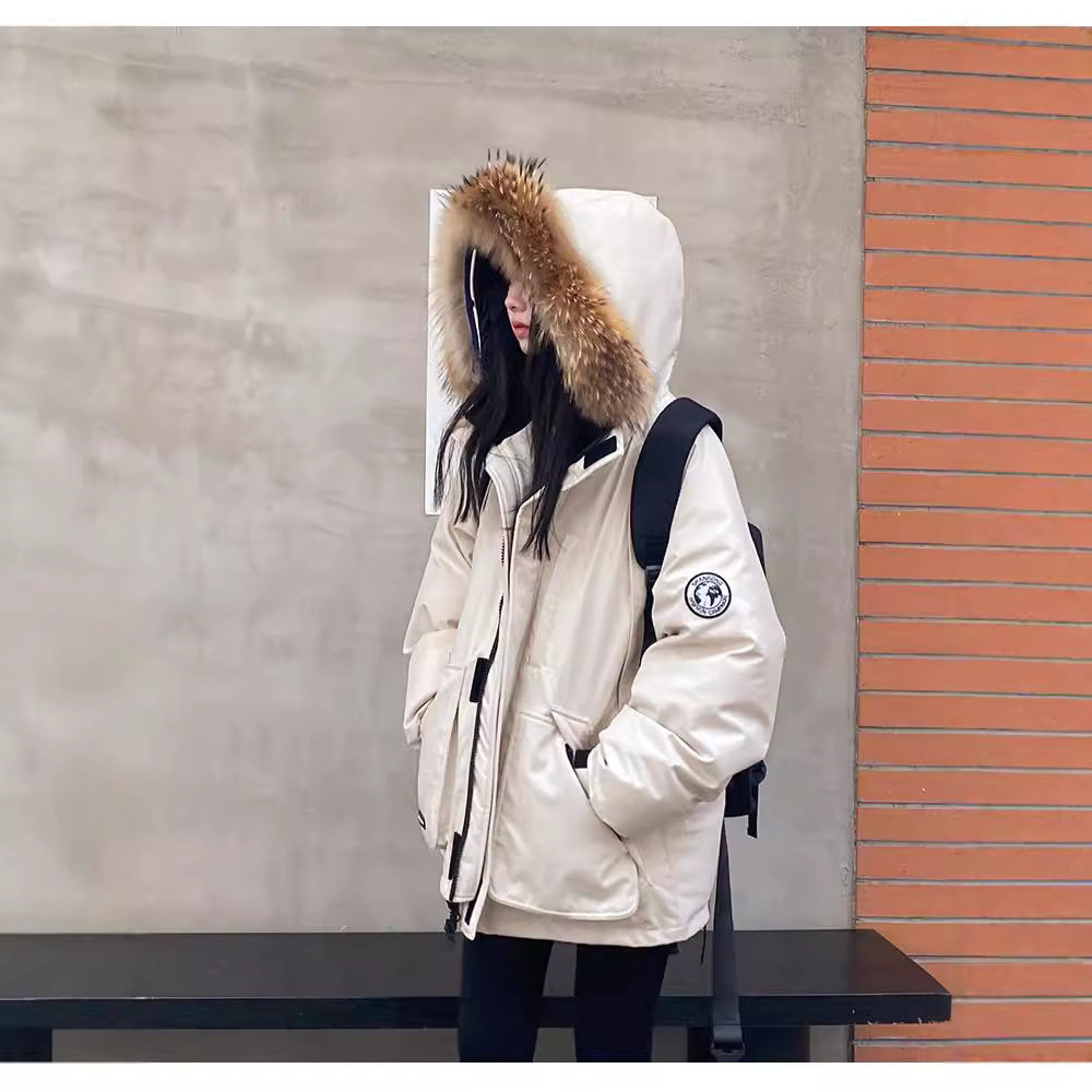 英国cherry kitty羽绒服女短款工装派克学生冲锋衣大毛领连帽白