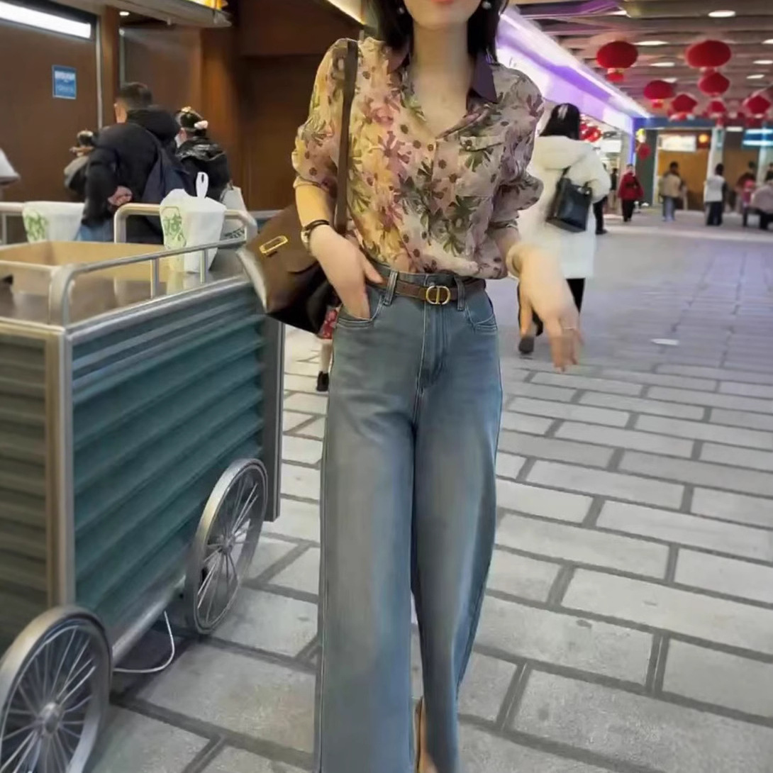 英国moleubak新款长袖翻领花衬衫直筒牛仔裤显瘦时尚