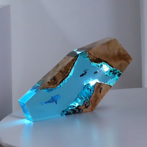 海洋鲸鱼潜水员沉船桌面艺术摆件