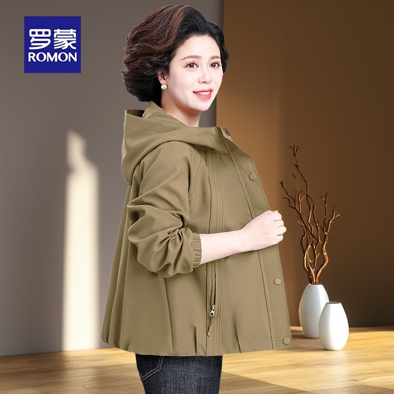 罗蒙妈妈春装运动休闲外套2025新款中老年女秋季时尚洋气外套宽松