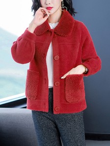 仿水貂绒外衣女士短款外套妈妈2021年新款爆款秋冬今年流行的上衣