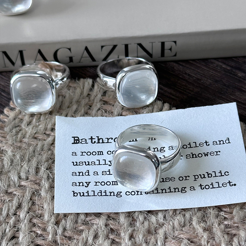 日系cherry kitty925银合成白水晶方形戒指女简约冷淡风气质重工