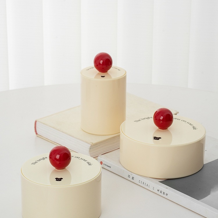 北欧化妆品首饰杂物收纳盒整理罐亚克力盖陶瓷球棉签罐