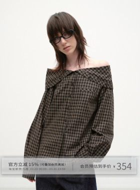 出逃赤岗西 设计感一字肩翻领格纹衬衫女复古露肩全棉长袖衬衣