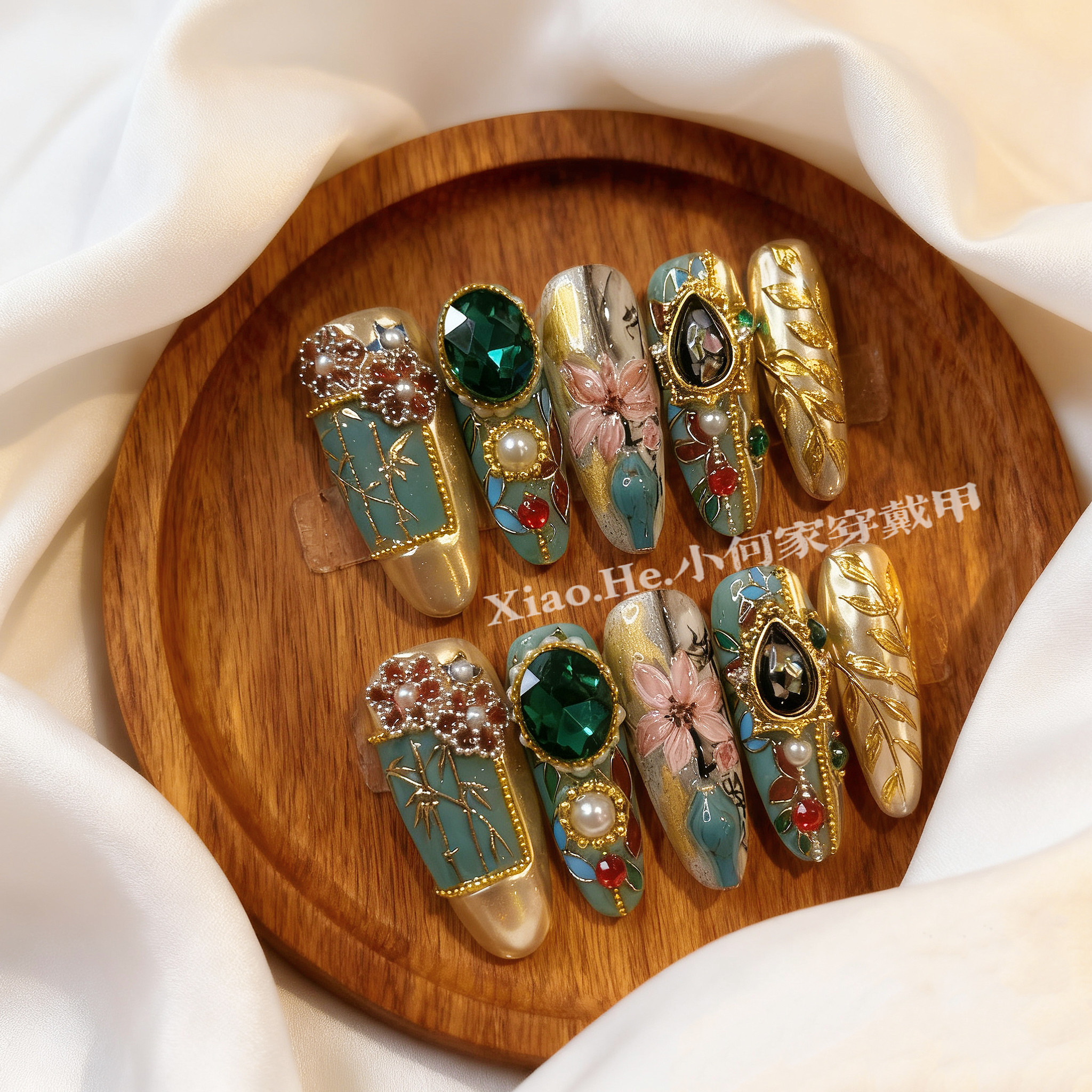 WX【 嬛嬛】小何家纯手工穿戴甲·高级手绘美甲贴片,商务/设计服务,礼品定制,淘宝优惠券,粉丝福利购,淘宝优惠卷