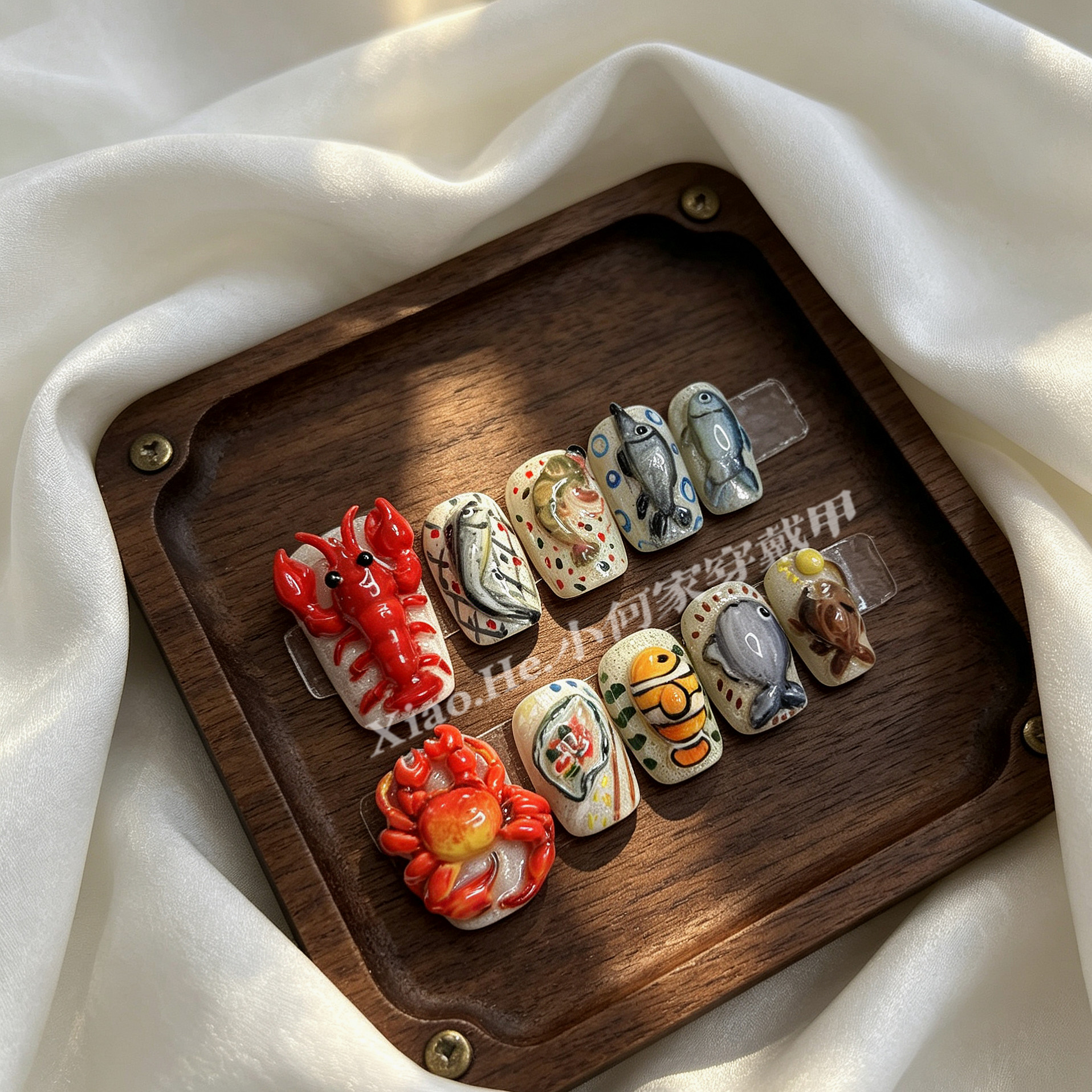 LYM【 海鲜大餐 】小何家纯手工穿戴甲·高级手绘美甲贴片