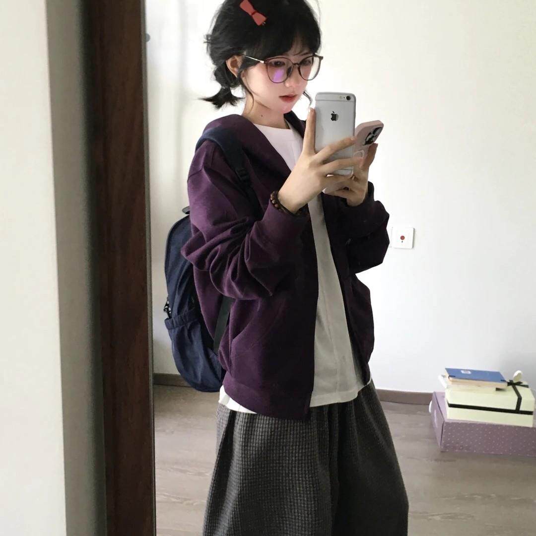 葡萄紫色字母连帽拉链短外套女春秋新款韩系独特洋气休闲短款上衣