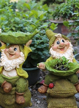 34-35cm Poly Resin Garden Gnome Figurine Courtyard Dwarf Sta
