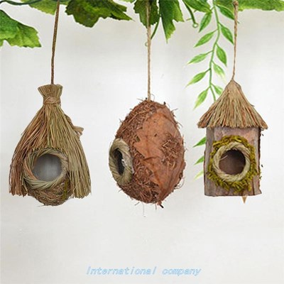 Idyllic Environmental Protection Simulation Bird Nest Parrot
