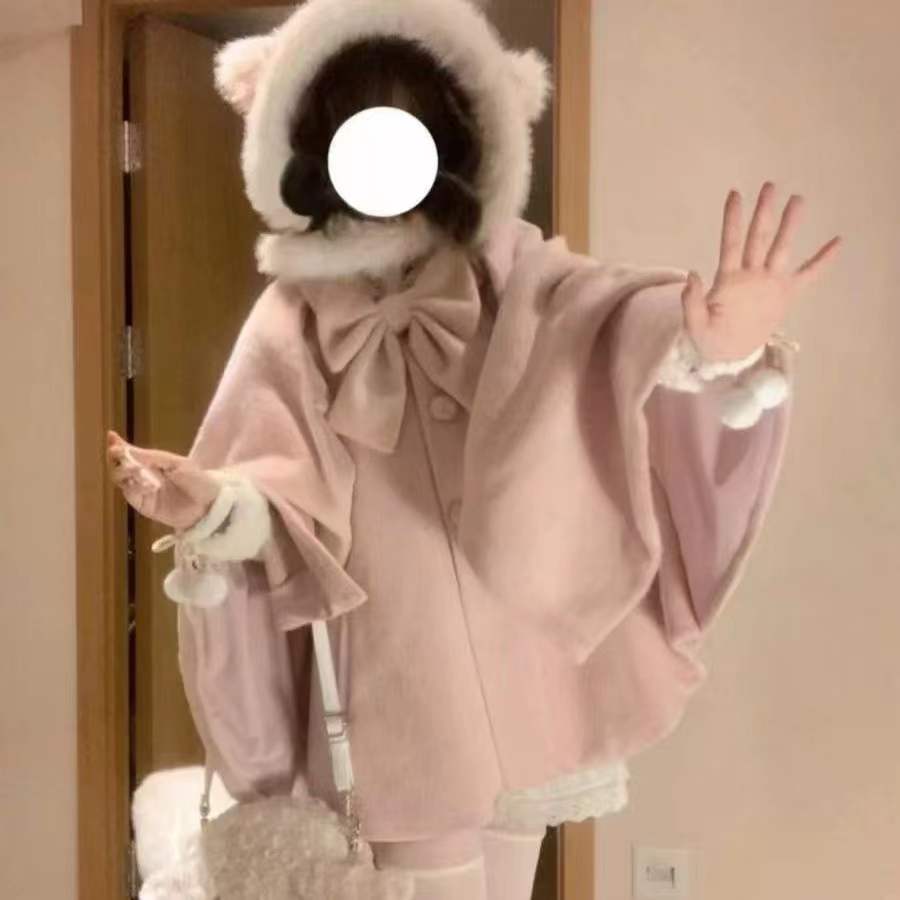 冬季新款少女感甜美富家千金斗篷蝴蝶结宽松毛呢大衣外套减龄穿搭