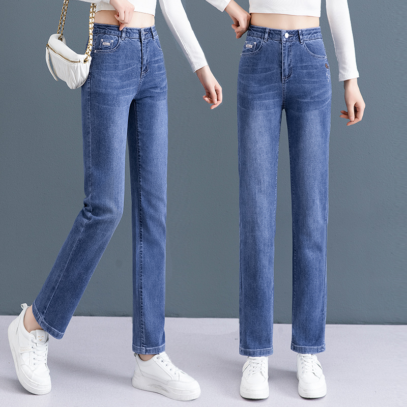 品牌美衣千百惠休闲小直筒牛仔裤