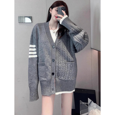 高级感条纹撞色大毛衣开衫女25年秋冬新款宽松中长款针织外套百搭