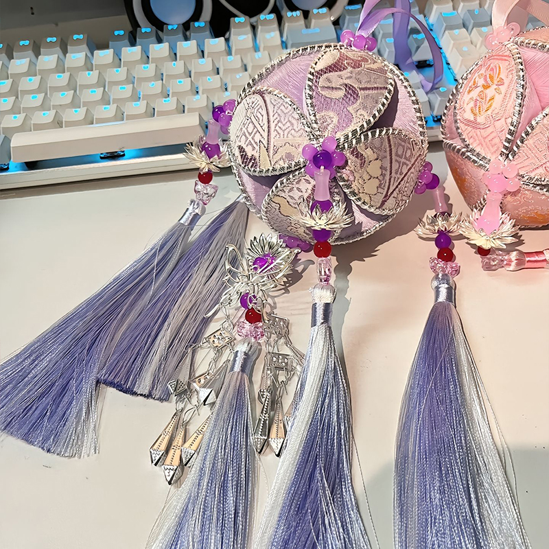 广西绣球手工壮锦工艺品装饰挂件