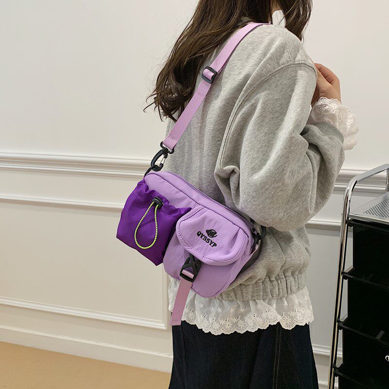 2026新款男女款斜挎包潮牌机能运动户外小挎包百搭轻便通勤单肩包