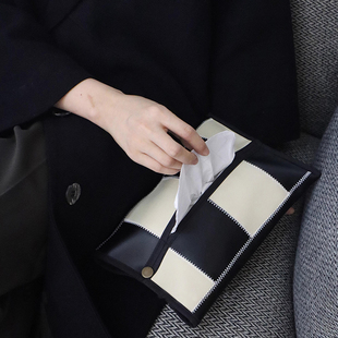 皮质棋盘格车载纸巾套抽纸盒创意高级感纸巾盒原创独家设计