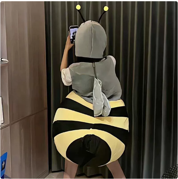 网红蜜蜂人偶小蜜蜂鲨鱼公仔服装玩偶穿戴套装bee演出成人儿童cos