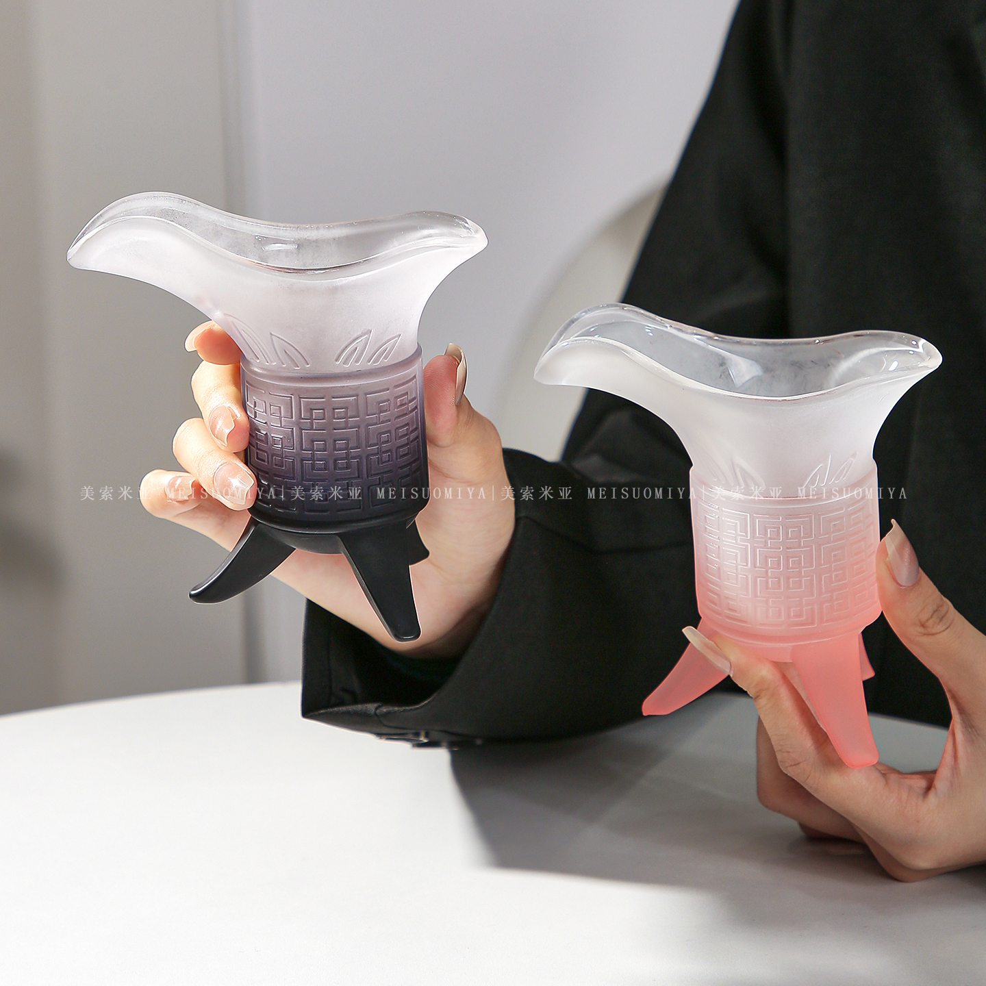 关中王玻璃杯三足侯爵杯创意搞怪