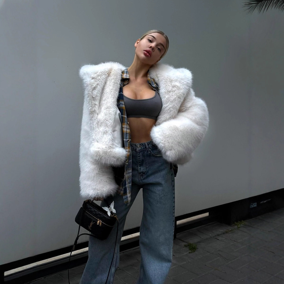 新款连帽人造毛仿皮草外套狐狸毛大衣秋冬短款毛绒夹克毛毛上衣女,女装/女士精品,皮草,淘宝优惠券,粉丝福利购,淘宝优惠卷