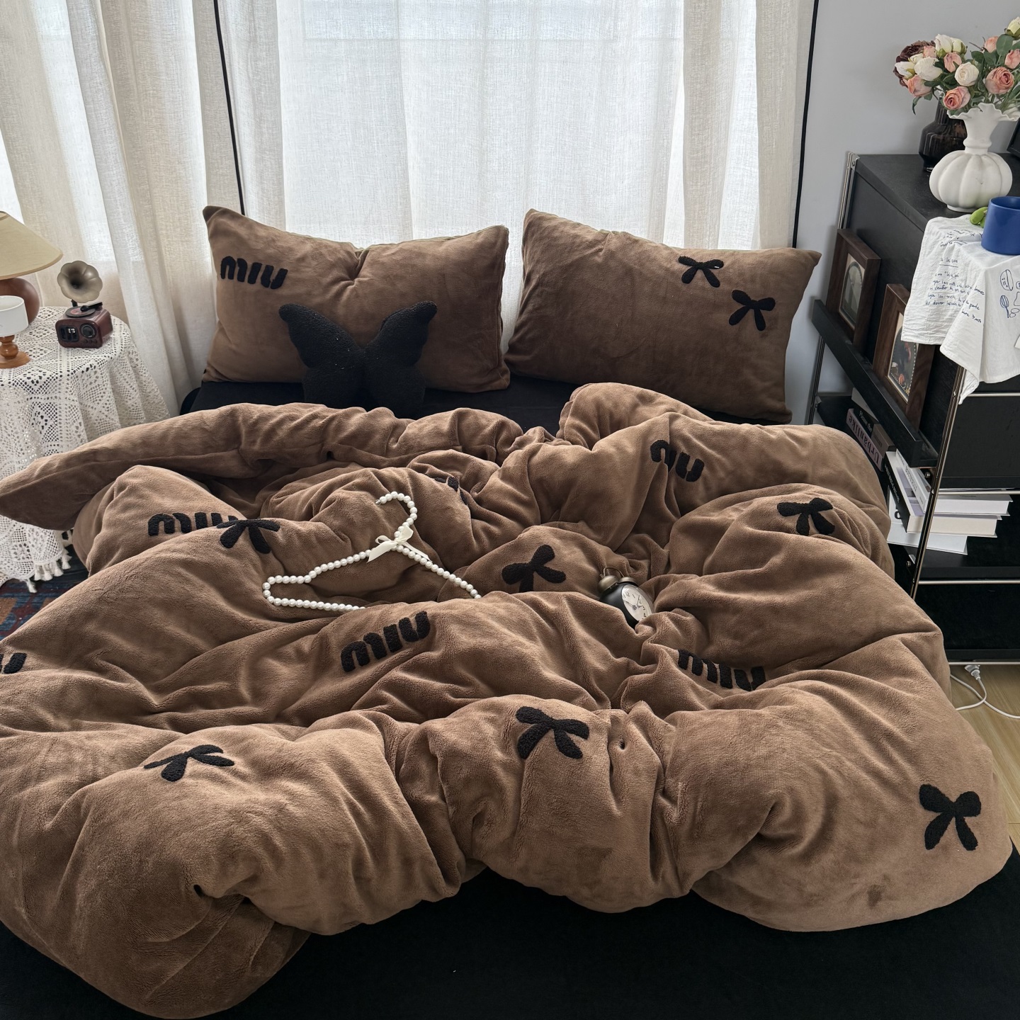 無绵丨蝴蝶结毛巾绣牛奶绒四件套