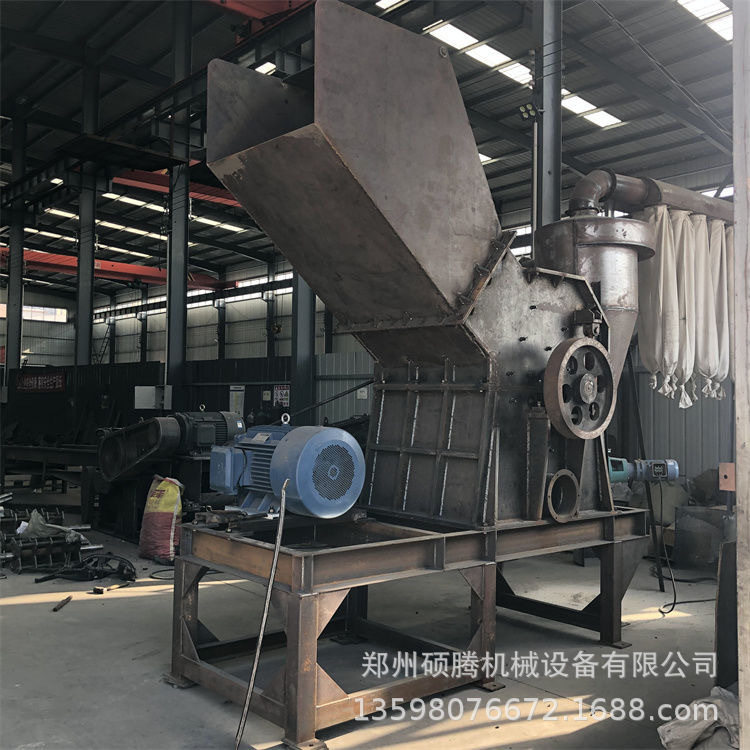 金属破碎机卷闸门轮毂易拉罐