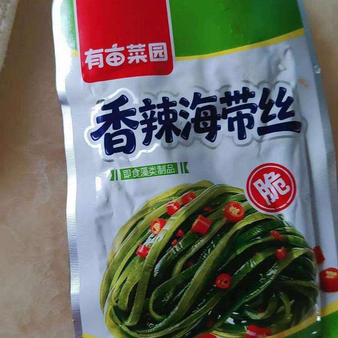 开袋即食香辣海带丝中华海草沙律下饭凉拌菜寿司零食