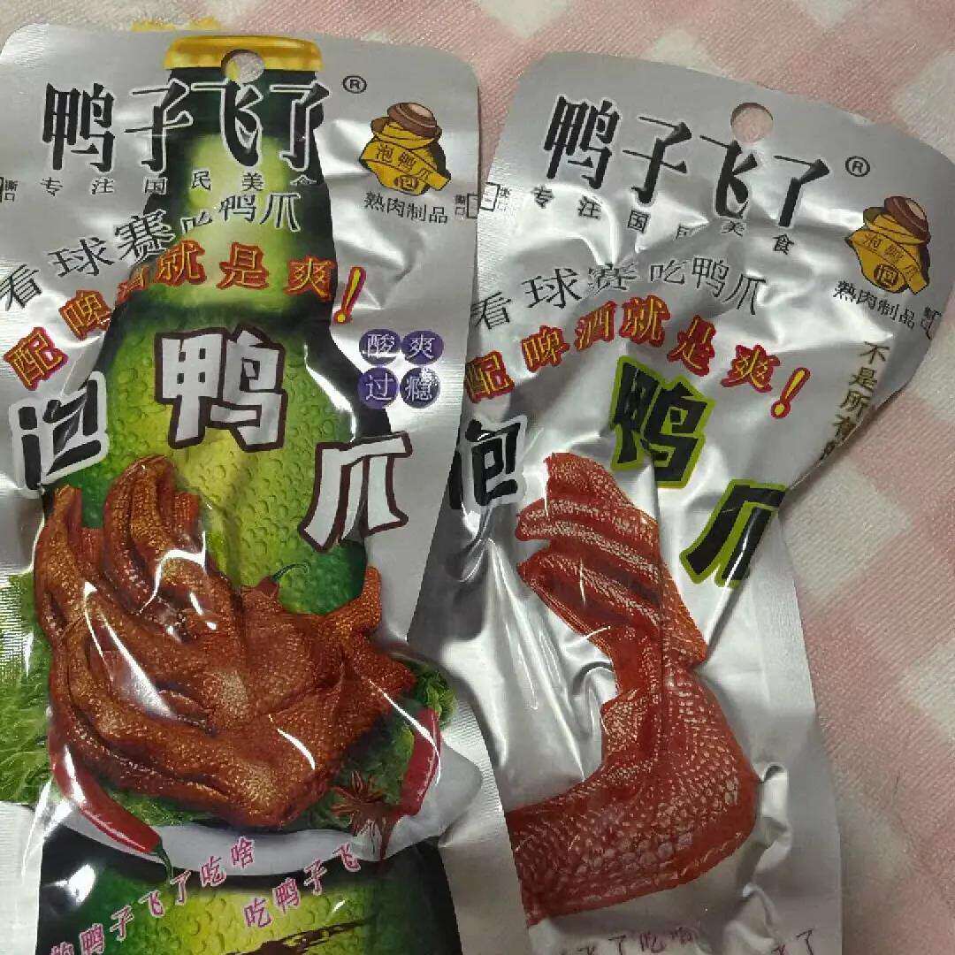 龙岩泡鸭掌酸辣鸭爪脚休闲解馋卤味零食小吃福建土楼特产