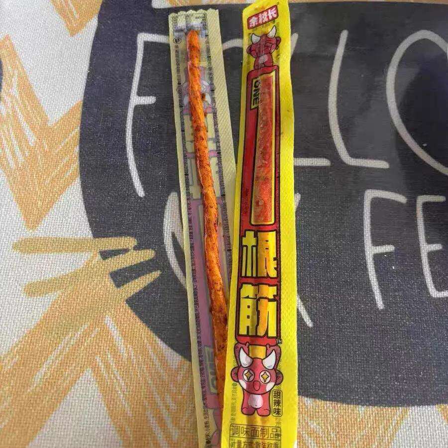 辣条一根筋超长素牛筋怀旧零食独立小包装麻辣牛筋辣条