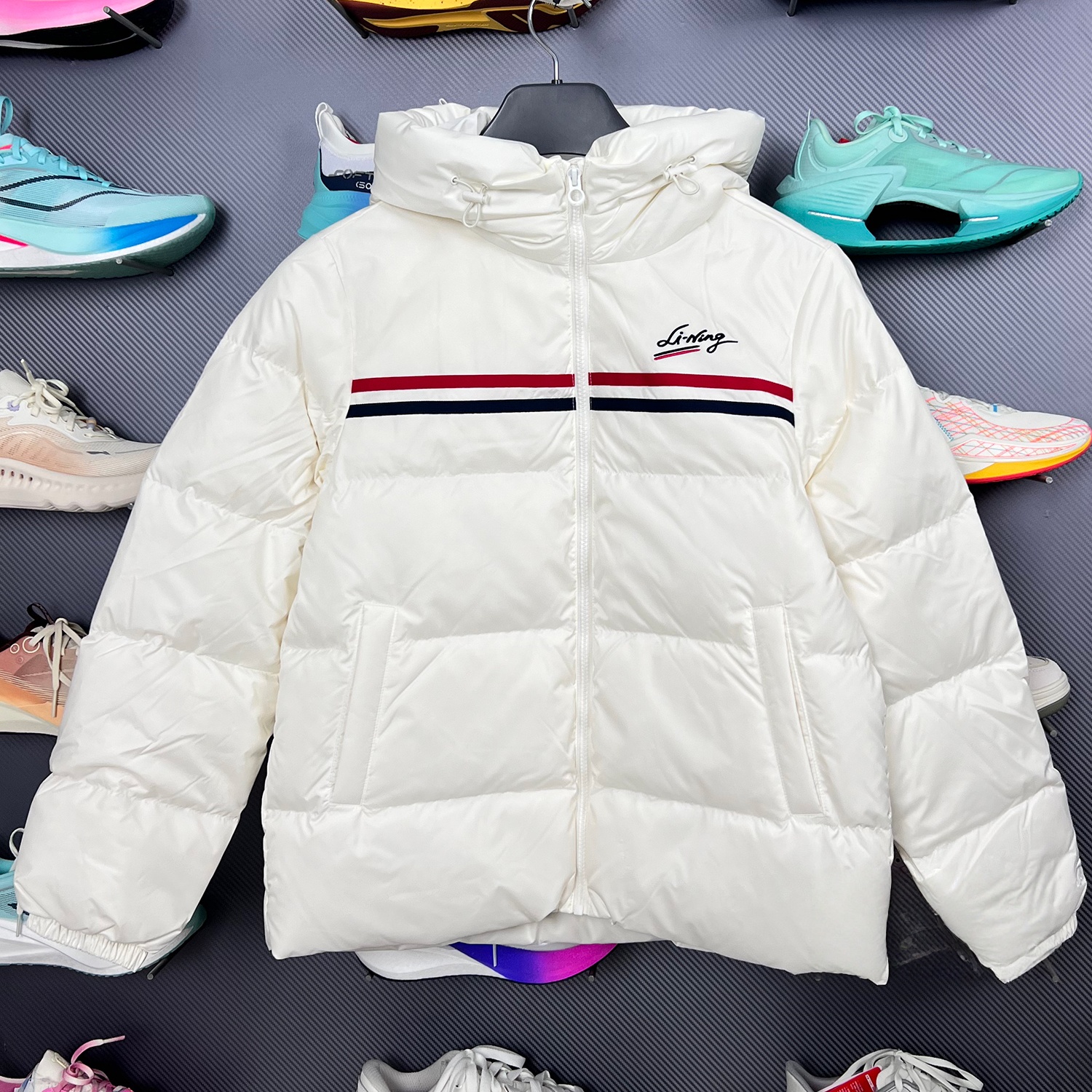 李宁羽绒服女子2025冬季款简洁休闲鸭绒加厚运动短羽绒服AYMV234