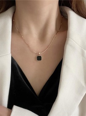 Korean Luxury Black Oil Drop Geometric Square Pendant Fashio