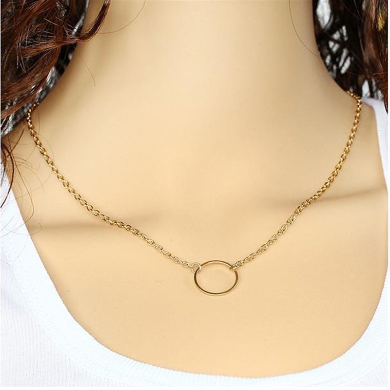 Short Sweet Necklace for Women Circle Pendant Fashion Daily