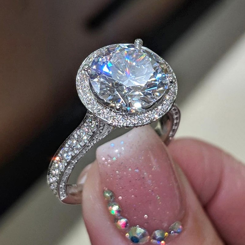 Luxury Fashion Sparkling Ring Women Geometric MicroInlaid Zi