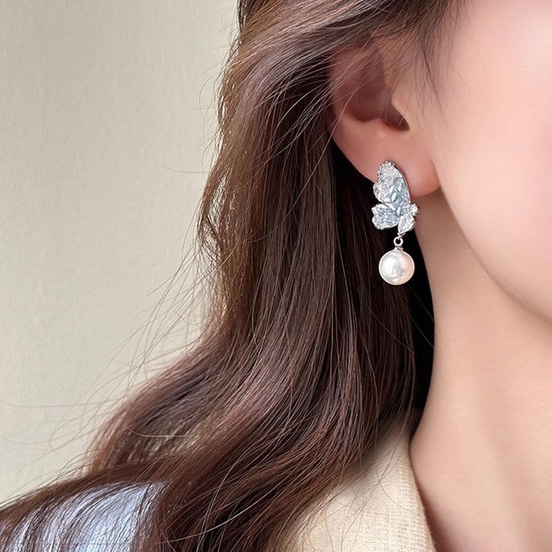 Designer Blue Butterfly Pearl Earrings for Women 2025 Fashio