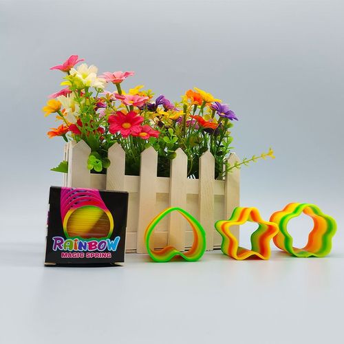 KIDS TOY Alien Rainbow Ring Plastic Spring Ring 3 Shapes Cla