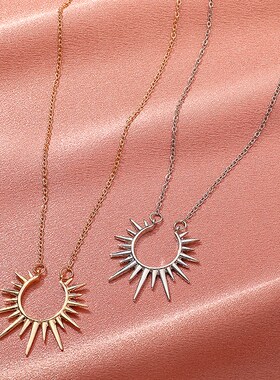 Sunflower Necklace Ins Cold Style Ushaped Horseshoe Clavicle