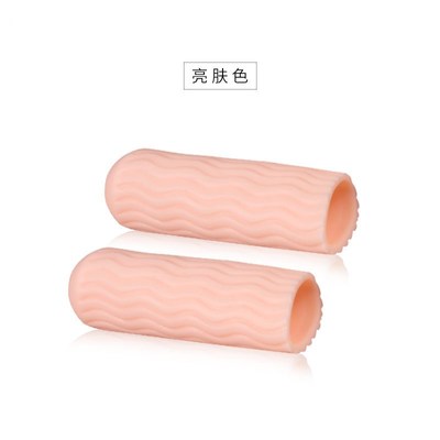 Toe Finger Friction Protection Sleeve Overlapping and Separa