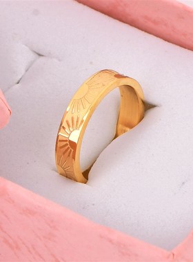 Design Week Ring with Sunburst Pattern Titanium Steel Electr