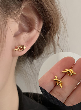 英国Chrry Koop美宸钛钢打结小巧金属耳环女新款潮简约镂空设计