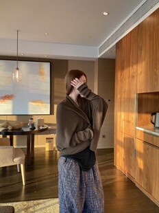 13311秋冬2025韩版宽松慵懒风女v领棕色毛衣开衫上衣