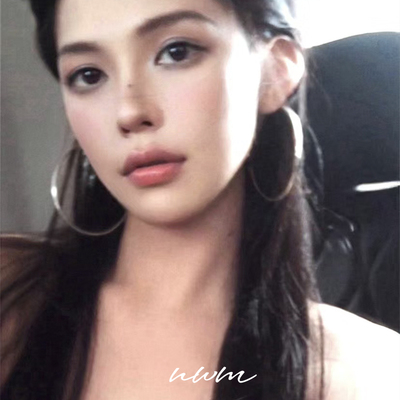 2000s千玺辣妹风银色素圈耳环女